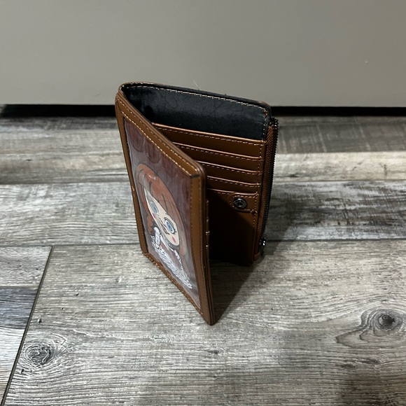 Loungefly Warner Bros. Annabelle Comes Home Cosplay Bifold Wallet - Picture 7 of 8